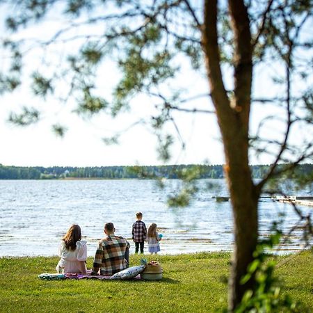 Baltvilla Baltezers Buitenkant foto